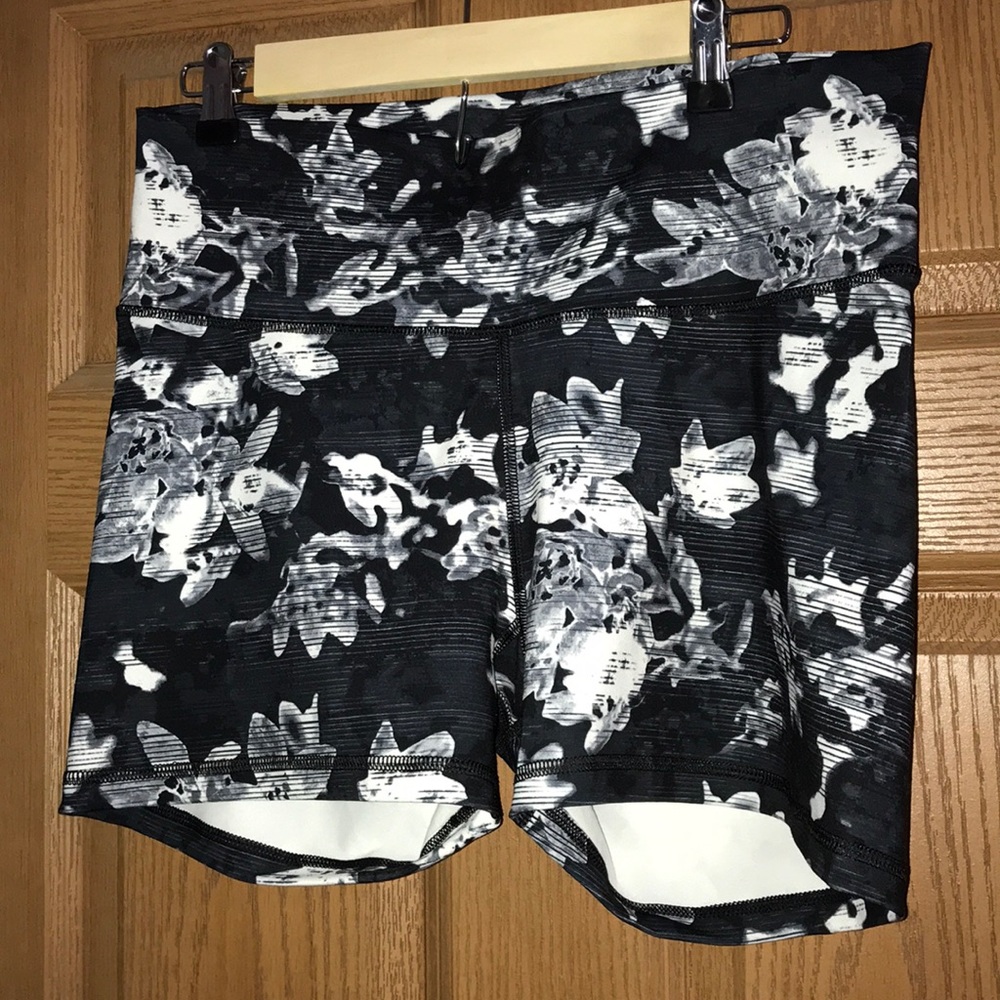 Floral spandex shorts